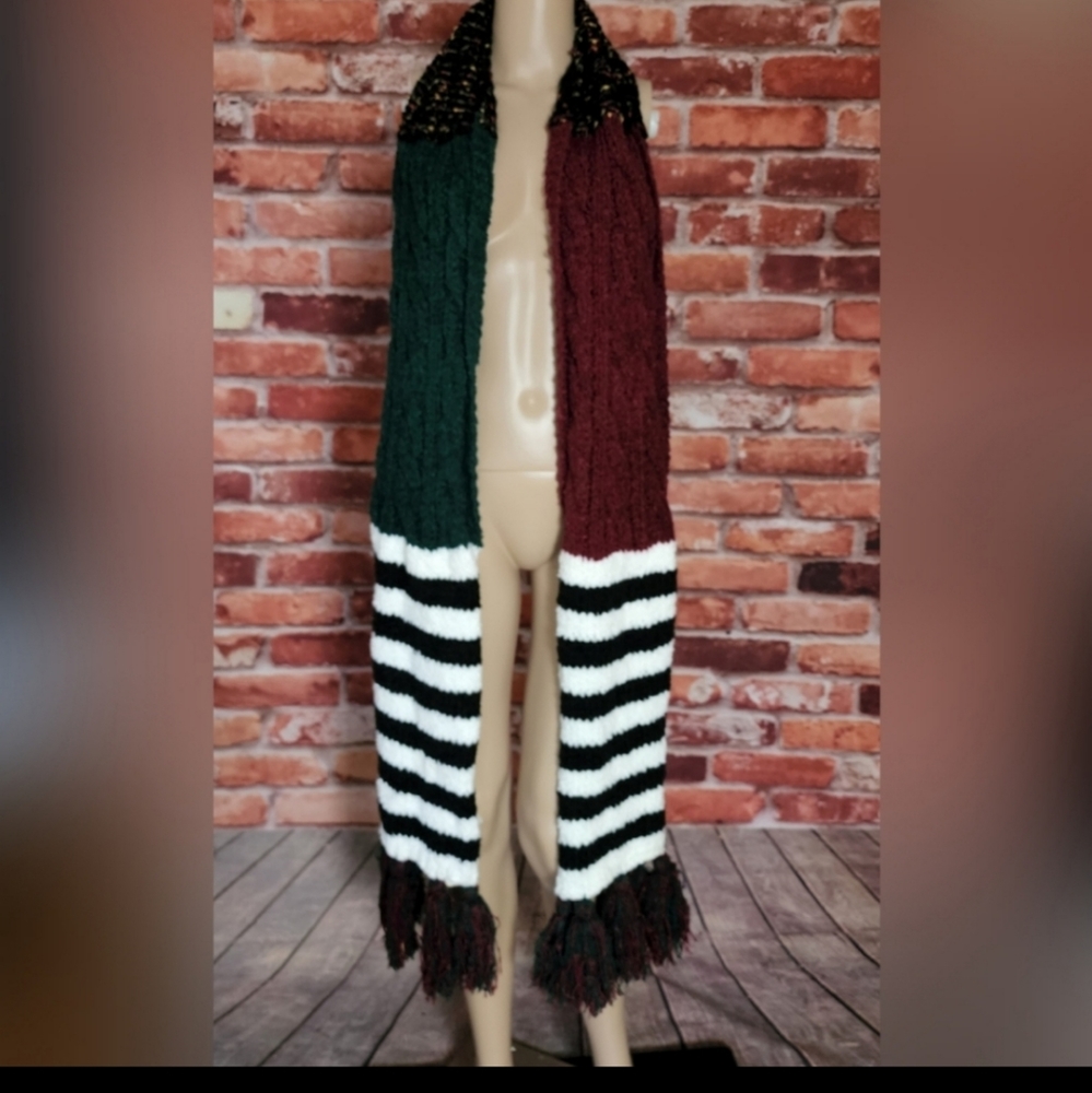 Free People Nova Tassel Chunky Scarf NWT - Picture 4 of 6